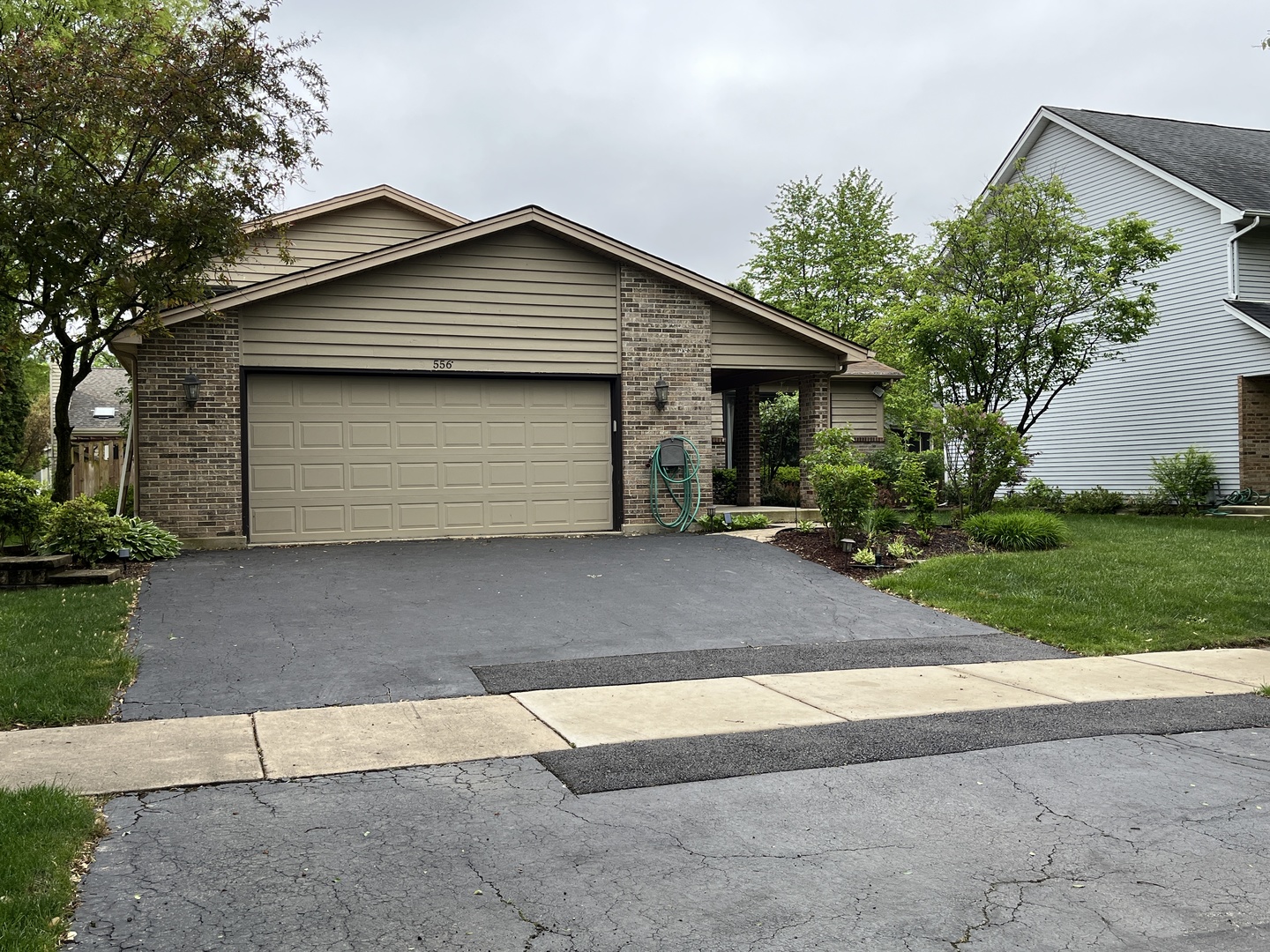 556 Beaconsfield Avenue Property Photo 1
