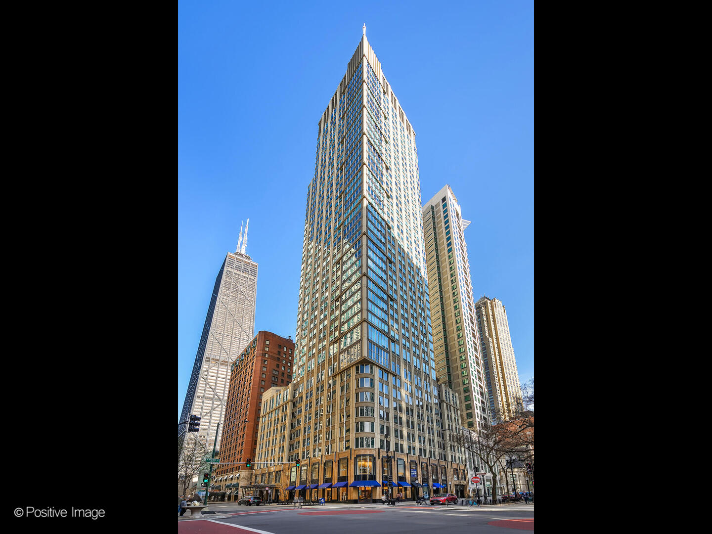 57 E Delaware Pl Property Photo 1