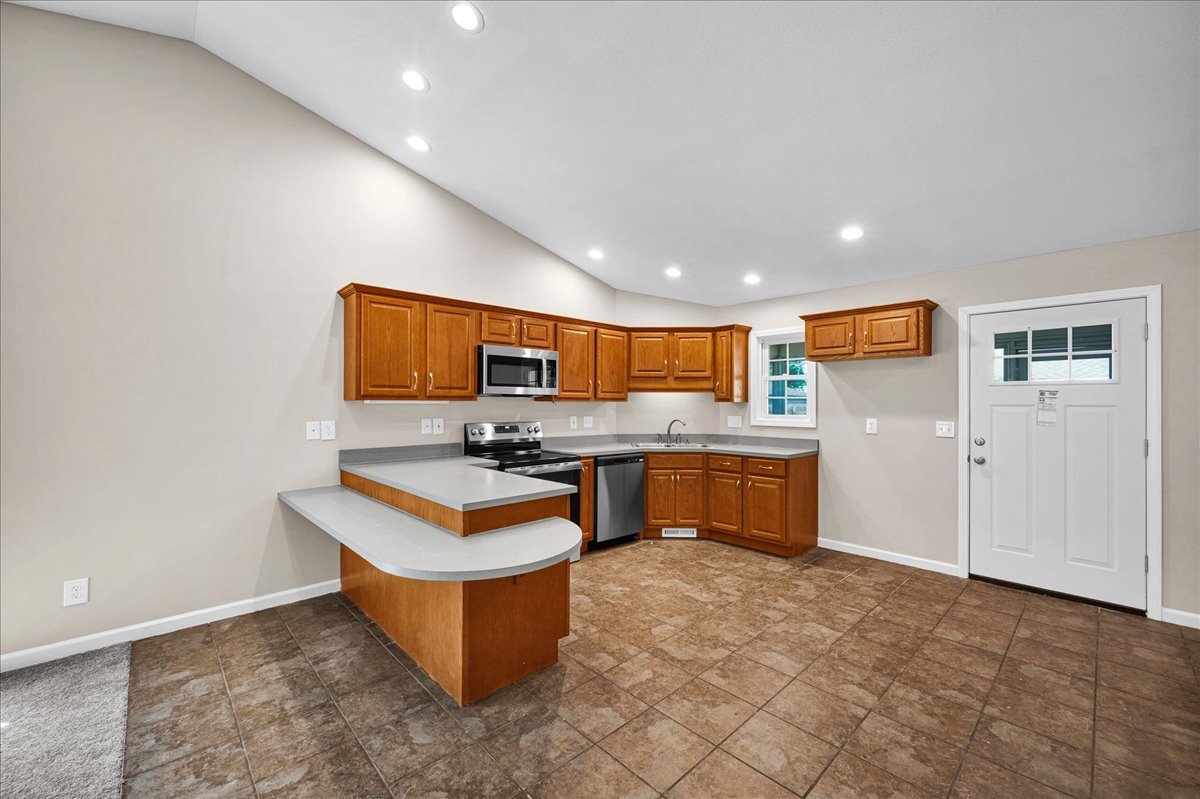 1656 N Franklin Street Property Photo 7