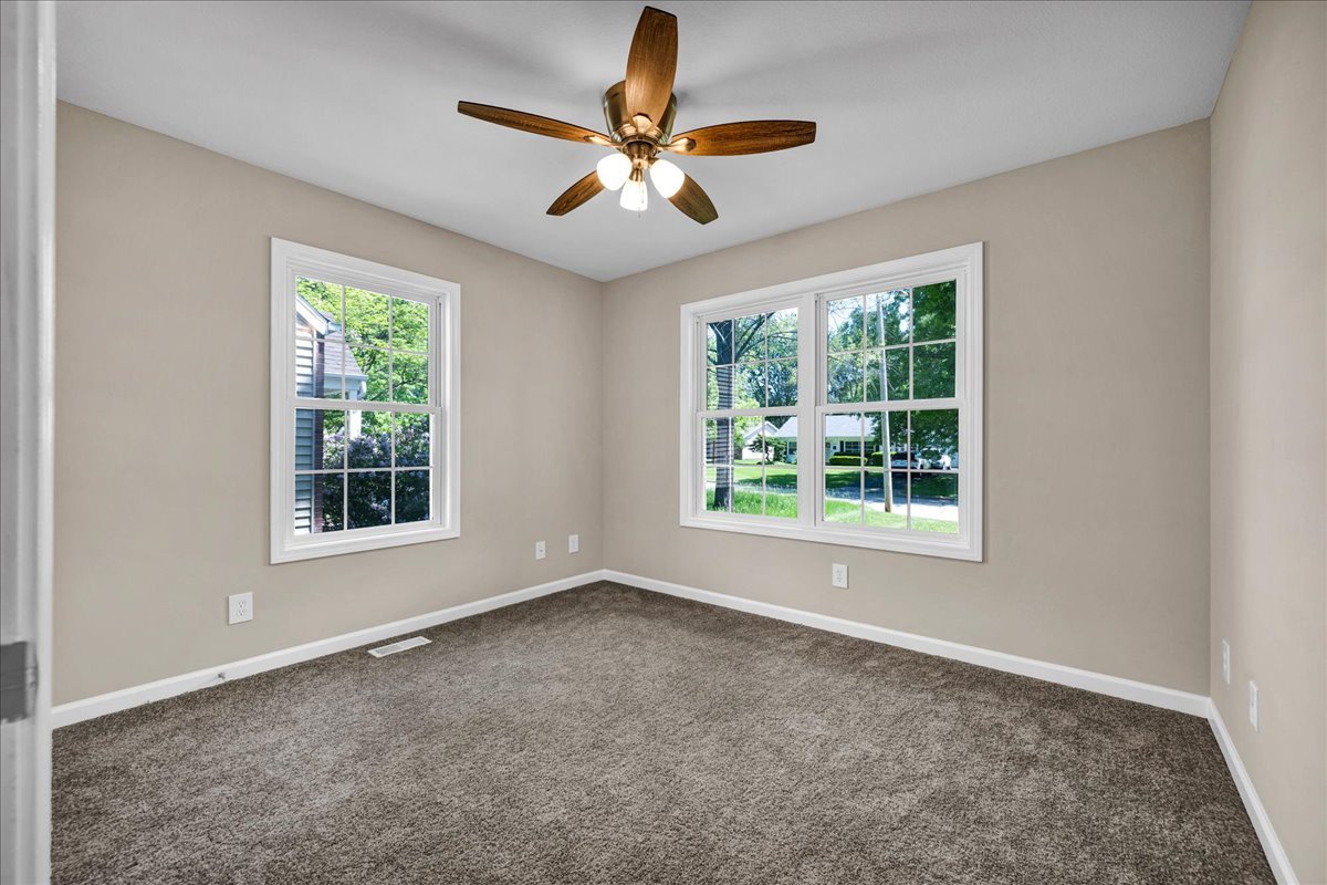 1656 N Franklin Street Property Photo 15