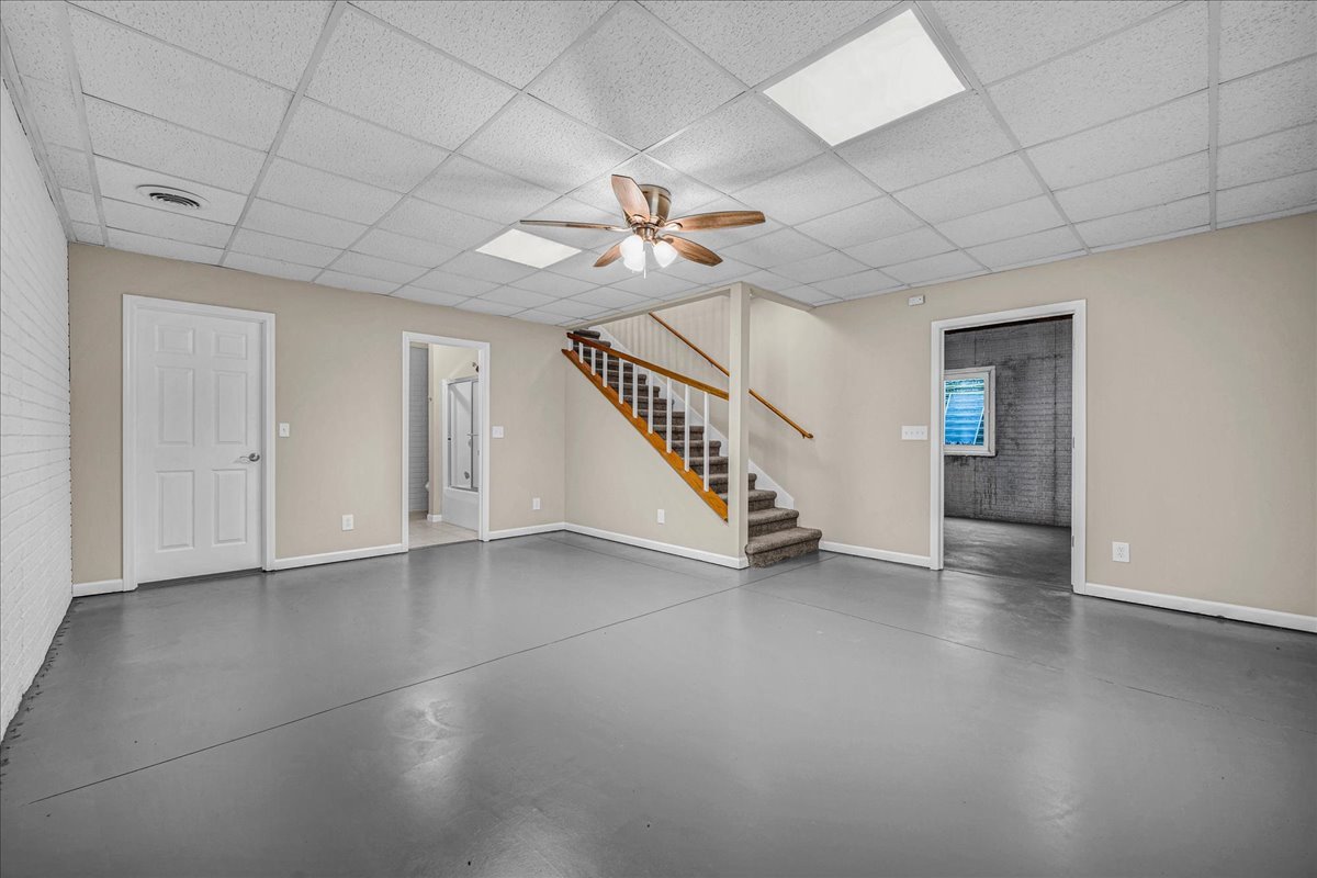 1656 N Franklin Street Property Photo 17