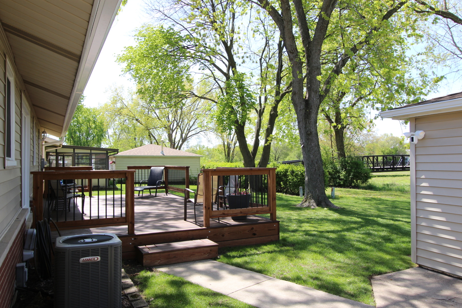 1188 Cypress Ln Property Photo 25