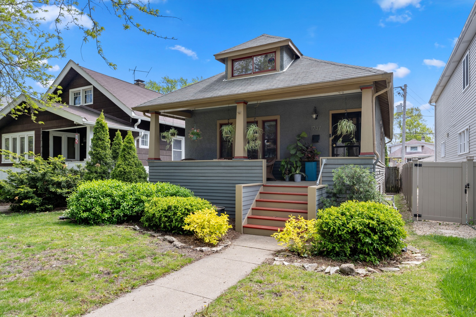1737 W 105th Street Property Photo