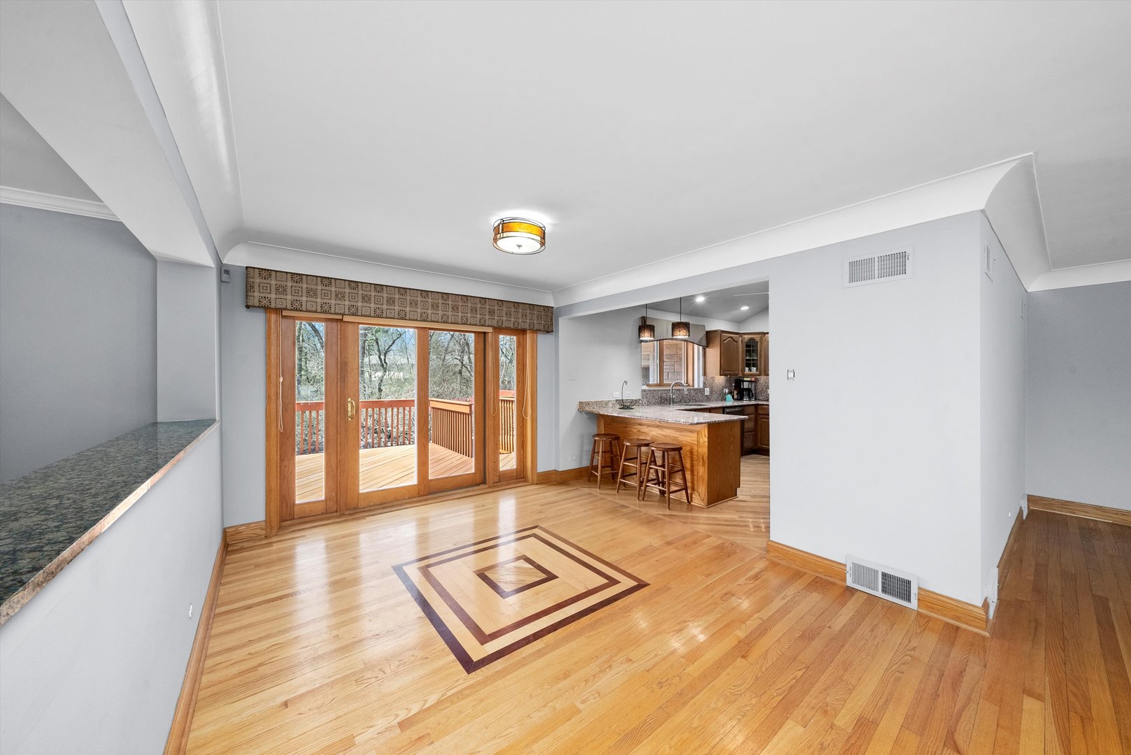 16608 W 135th Street Property Photo 15