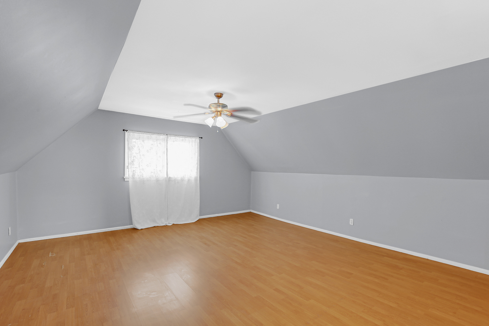 6333 S Mozart St Property Photo 17