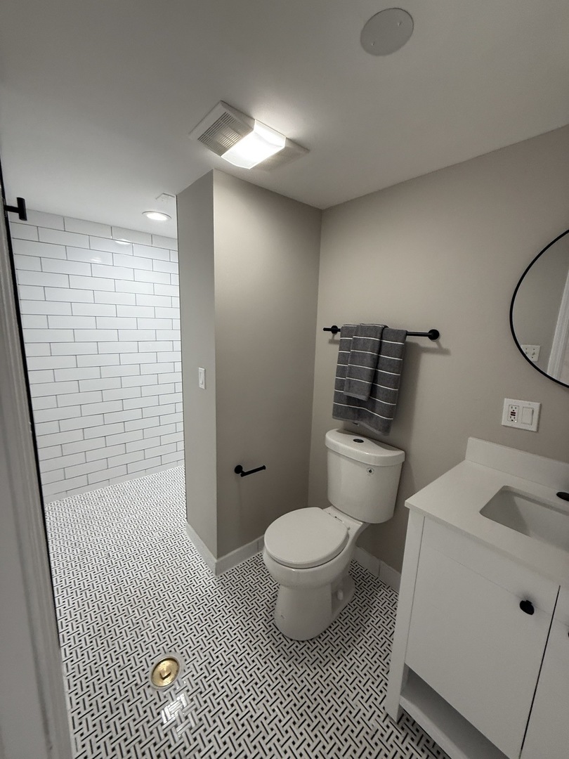 6333 S Mozart St Property Photo 25