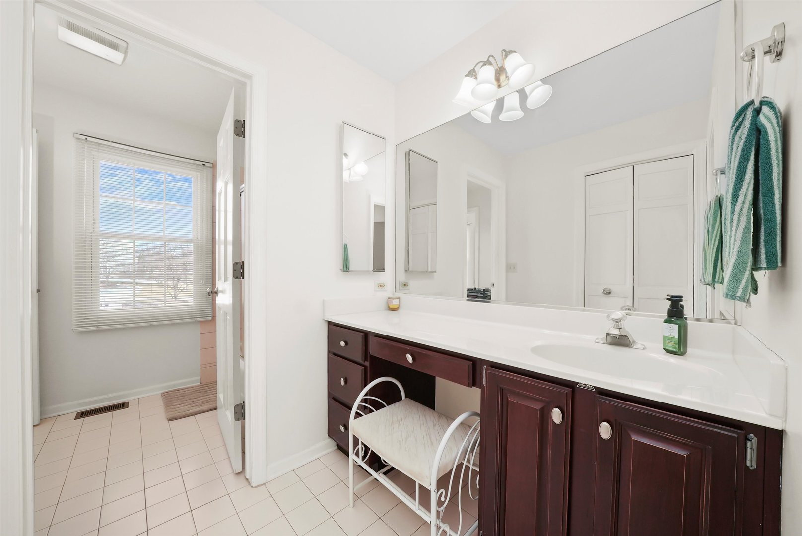 625 Fielding Place Court Property Photo 28