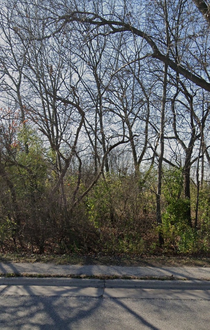 160 N US Highway 12 Property Photo 1
