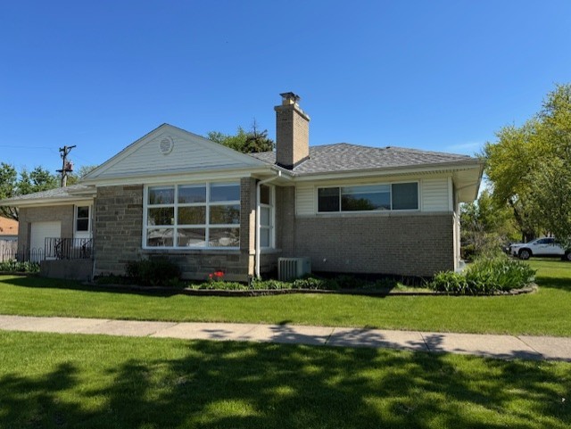 1841 Hawthorne Avenue Property Photo 3