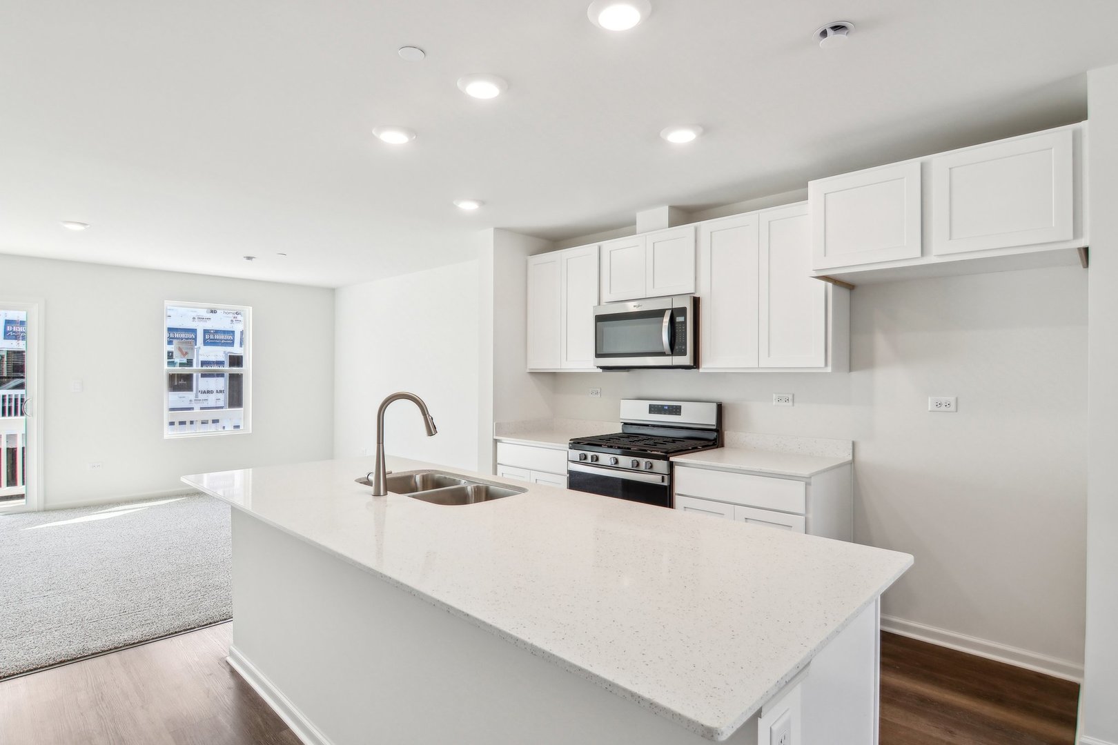 6335 Ulster Drive Property Photo 6