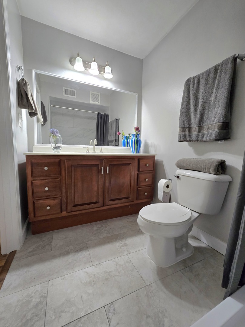 5538 E Lake Drive A Property Photo 13