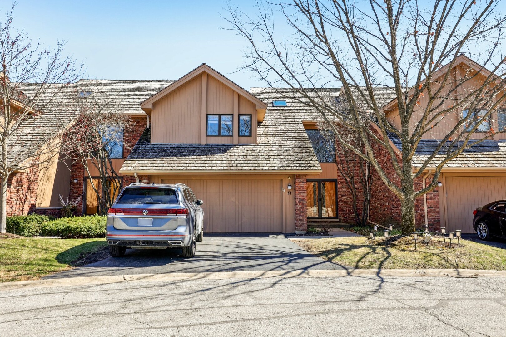 51 Oak Creek Drive Property Photo 4