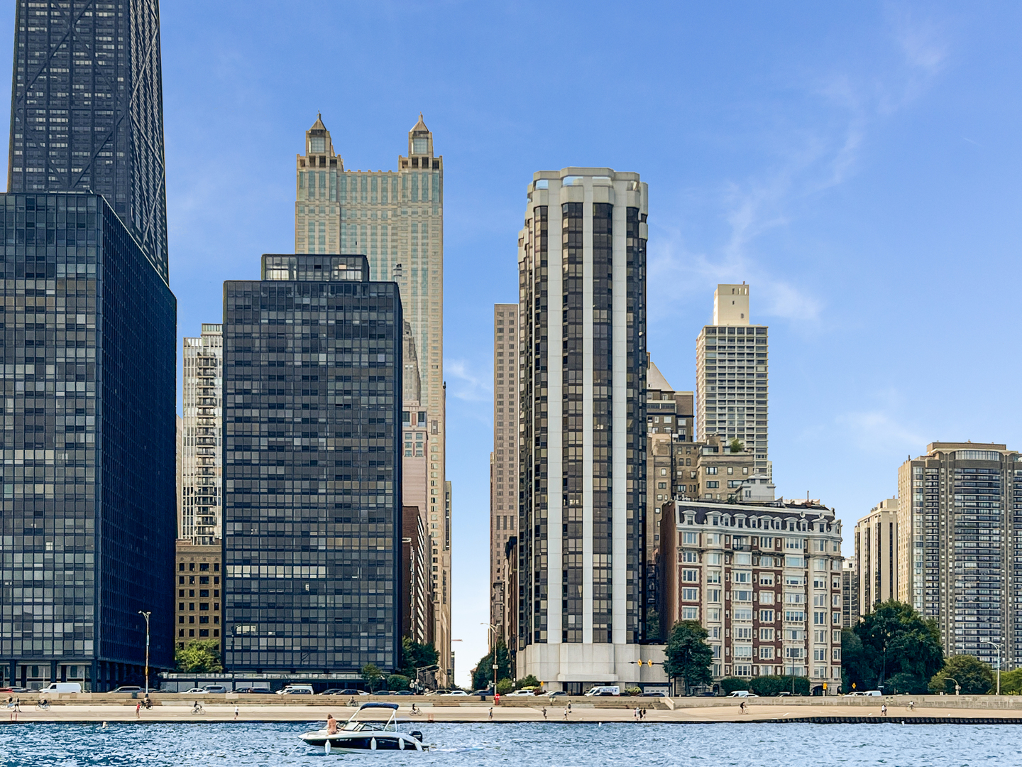 990 N Lake Shore Drive 25A Property Photo 1