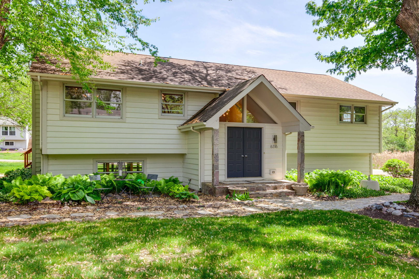 6316 Lake Shore Drive Property Photo 1