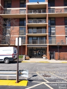 3041 S Michigan Avenue 506 Property Photo 1