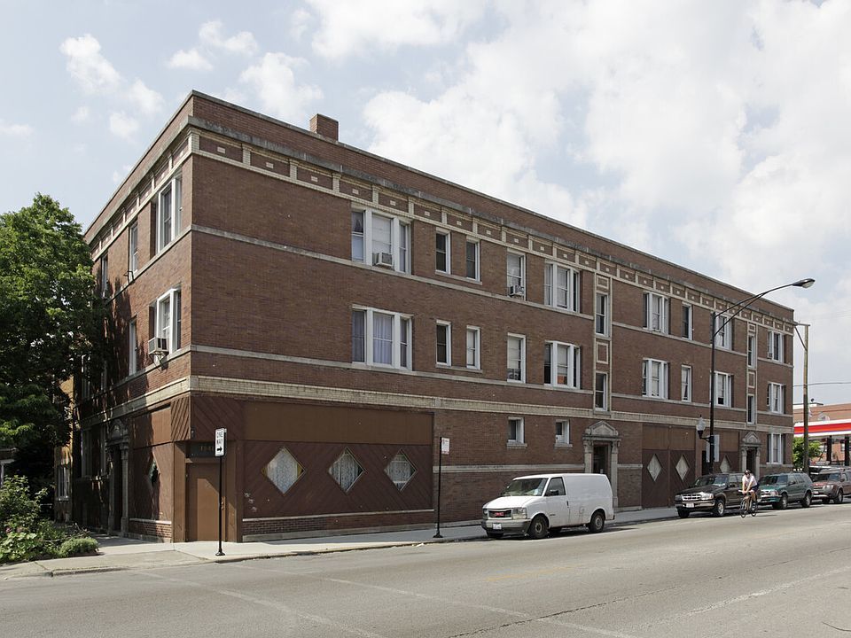 1945 W Augusta Avenue 3e Property Photo 1