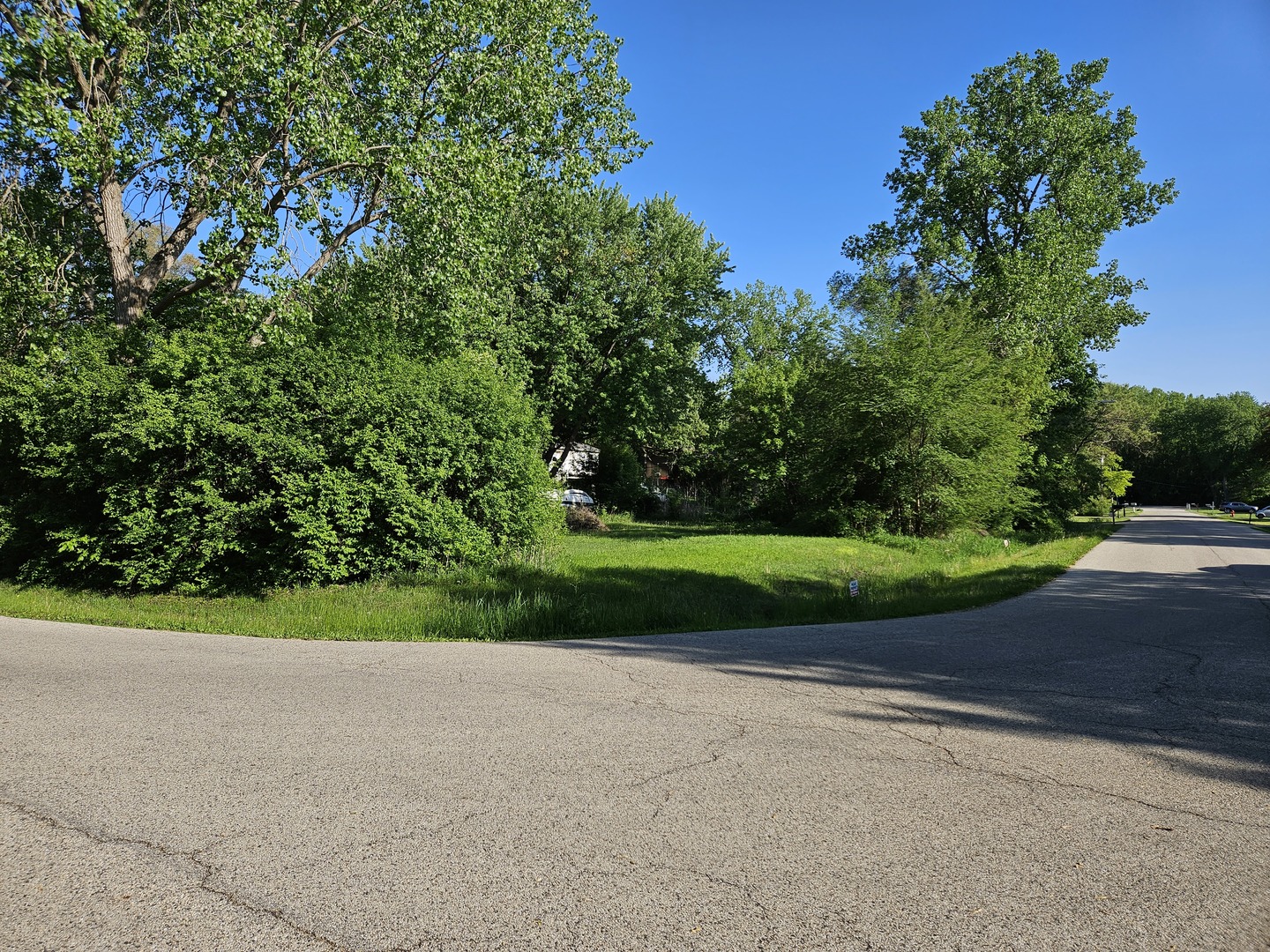 615 W Eastern Avenue Property Photo 2