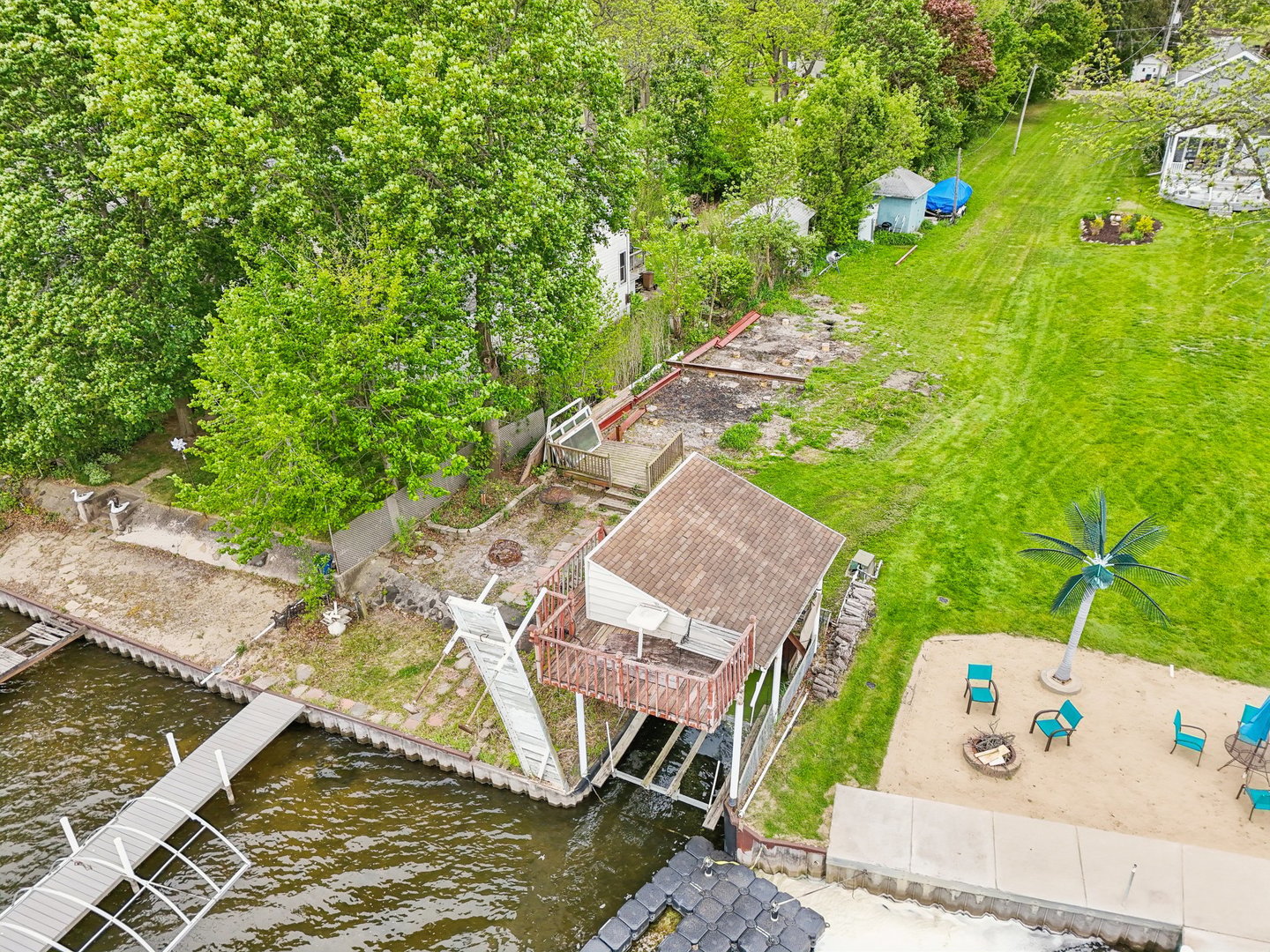 28876 W Pioneer Grove Road Property Photo 2