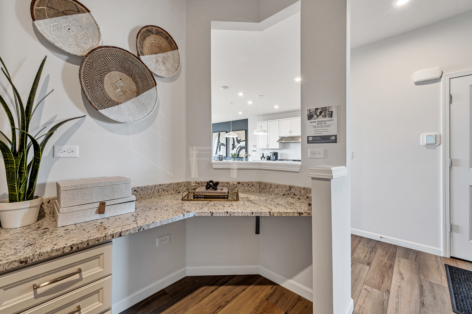 613 Redtop Way Property Photo 13