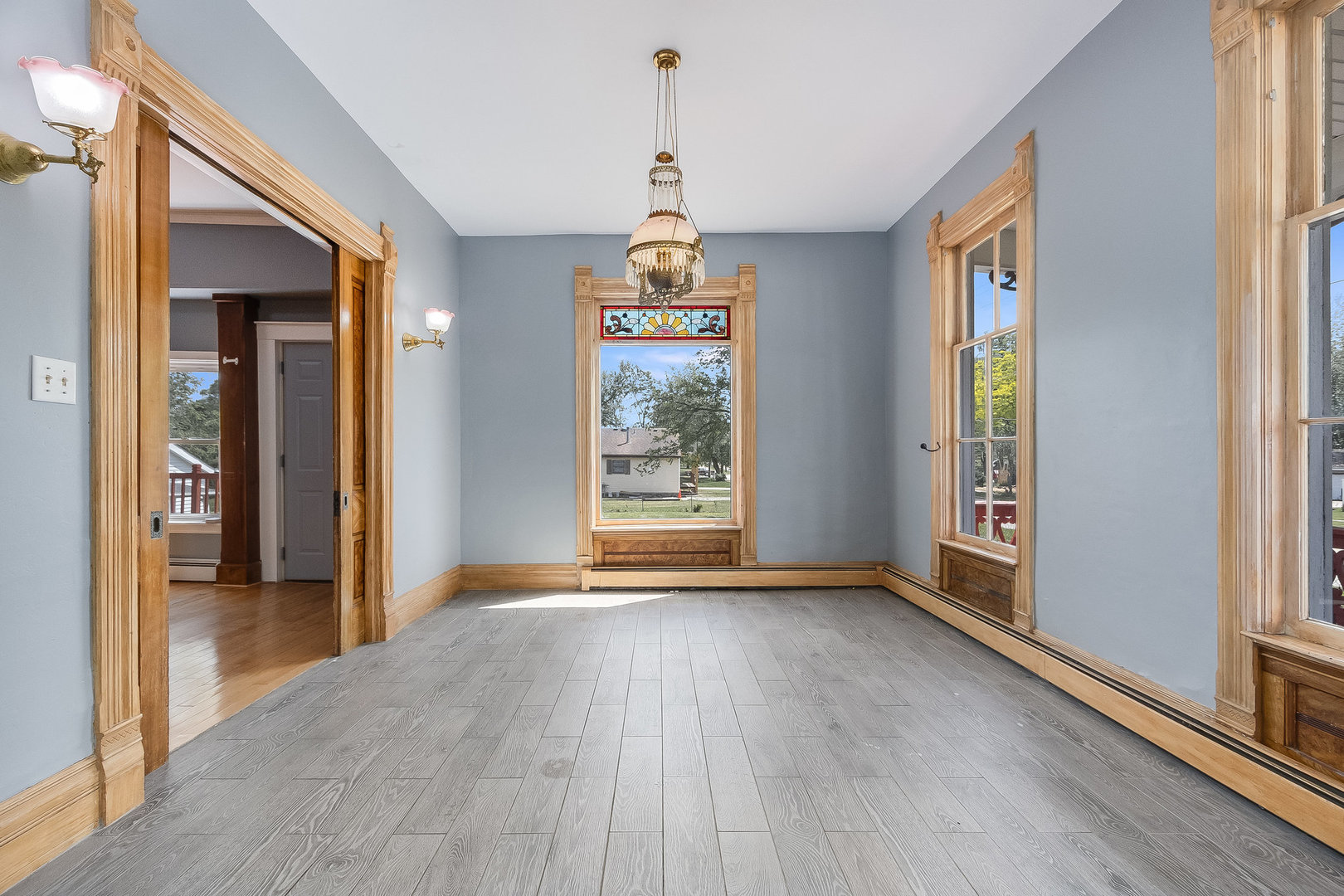 100 E Gardner Street Property Photo 11