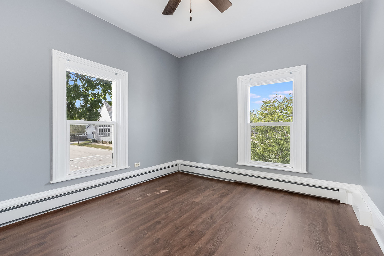 100 E Gardner Street Property Photo 17
