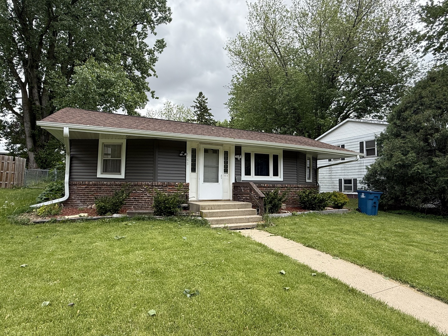 165 N Mill Street Property Photo 1