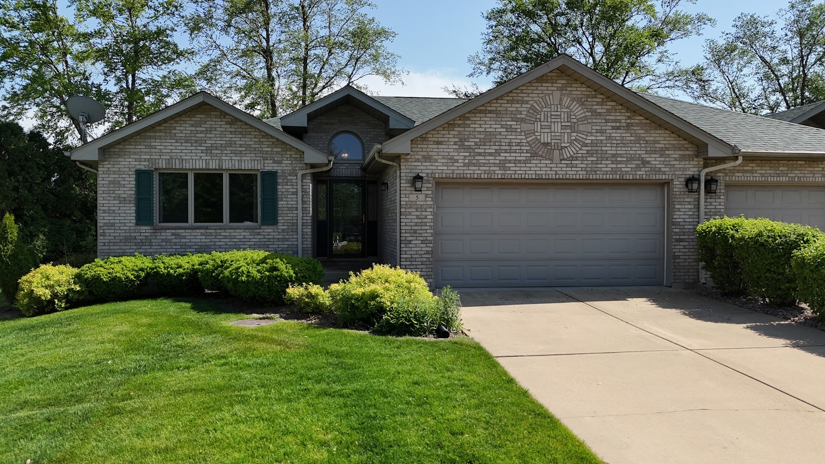 5 Hilgert Court Property Photo 1