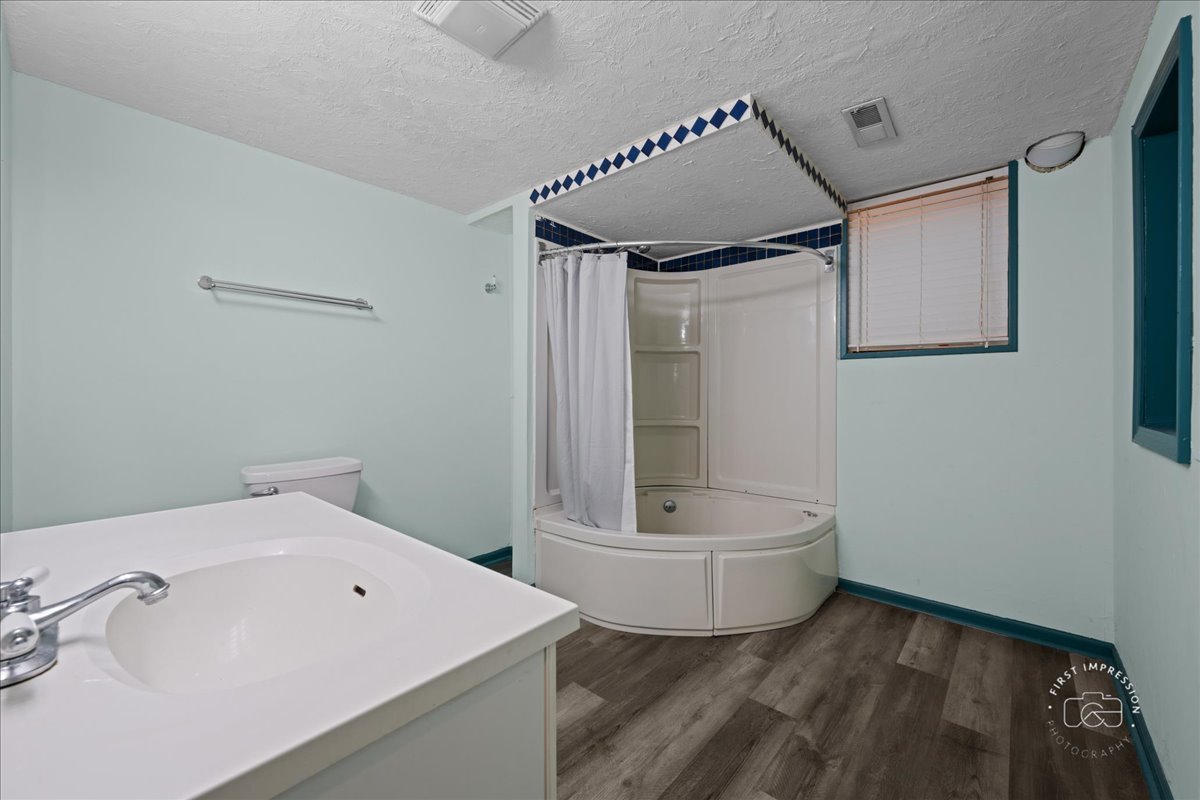 343 Diane Court Property Photo 19