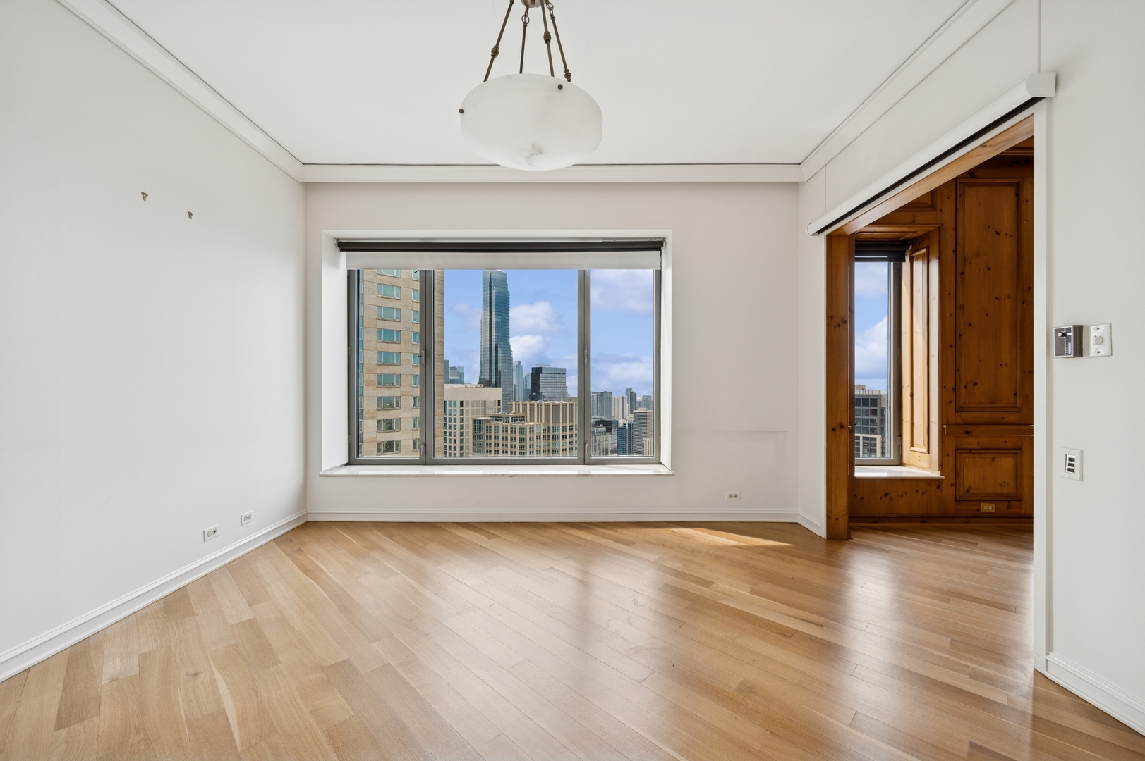 950 N Michigan Avenue 4401 Property Photo 27