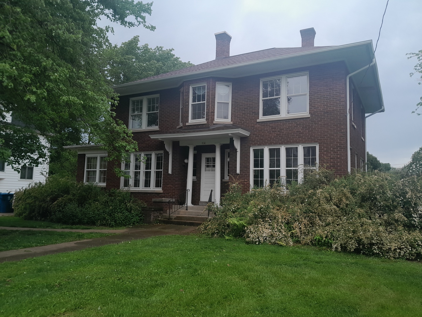 516 S Grant St Property Photo 1