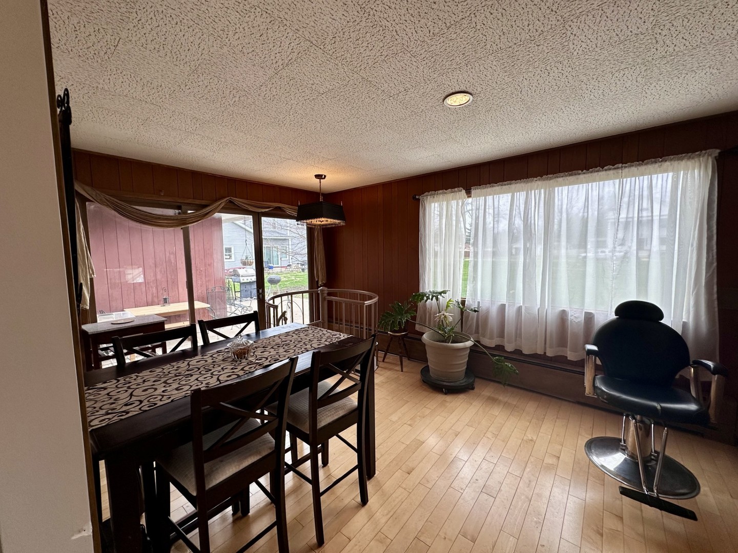 316 Guthrie Street Property Photo 8