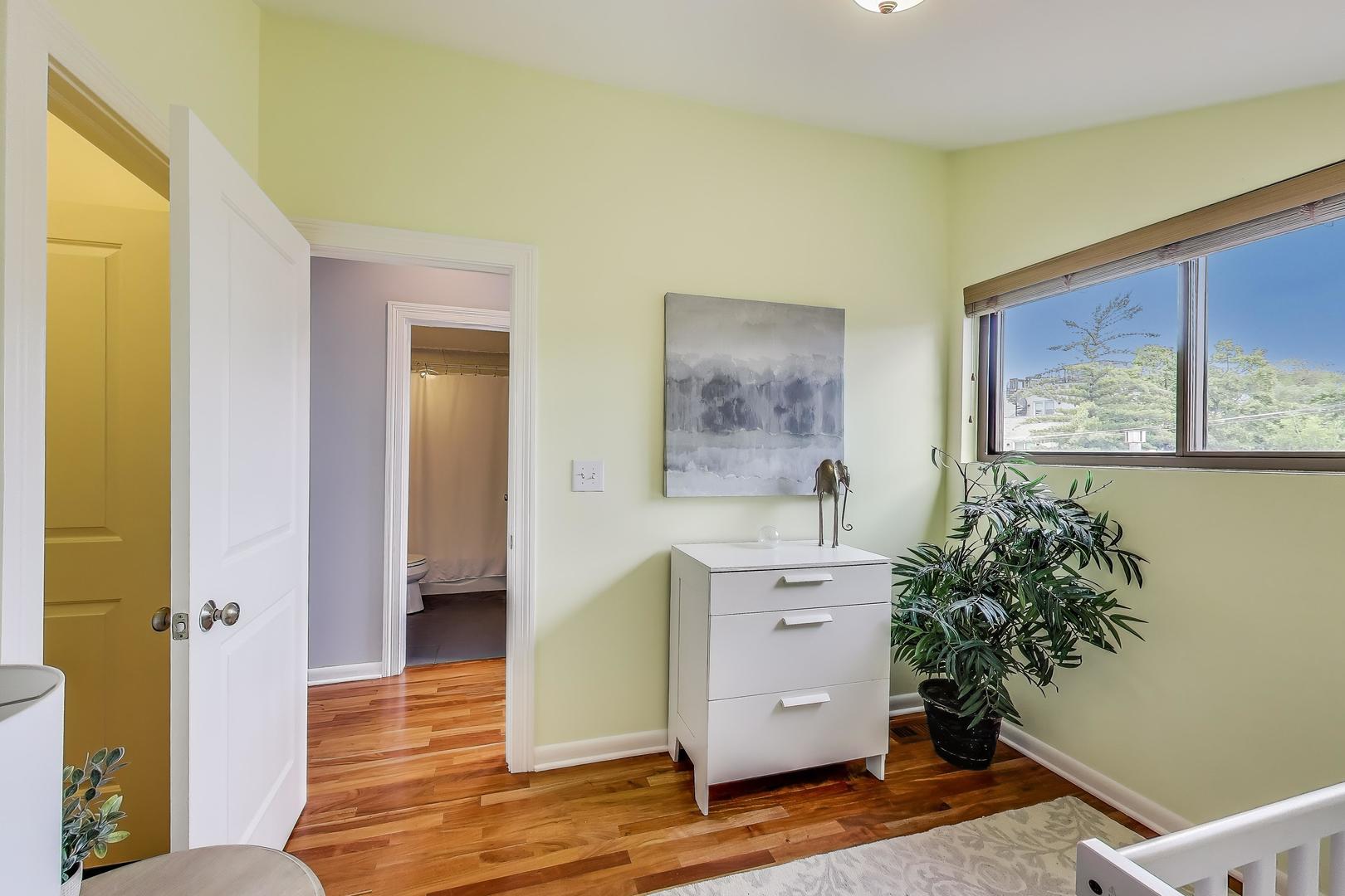 847 N Damen Avenue 2r Property Photo 12