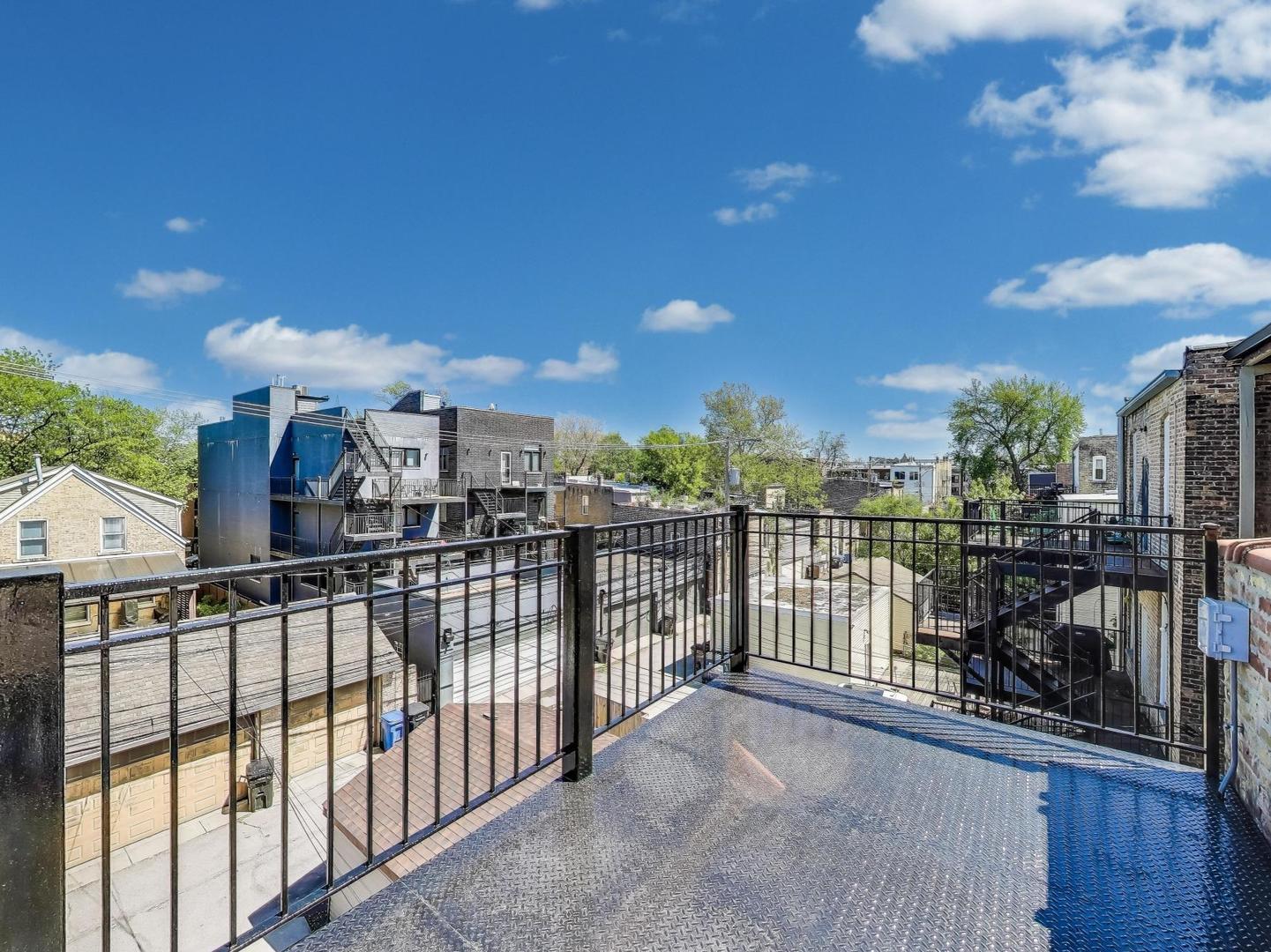 847 N Damen Avenue 2r Property Photo 35