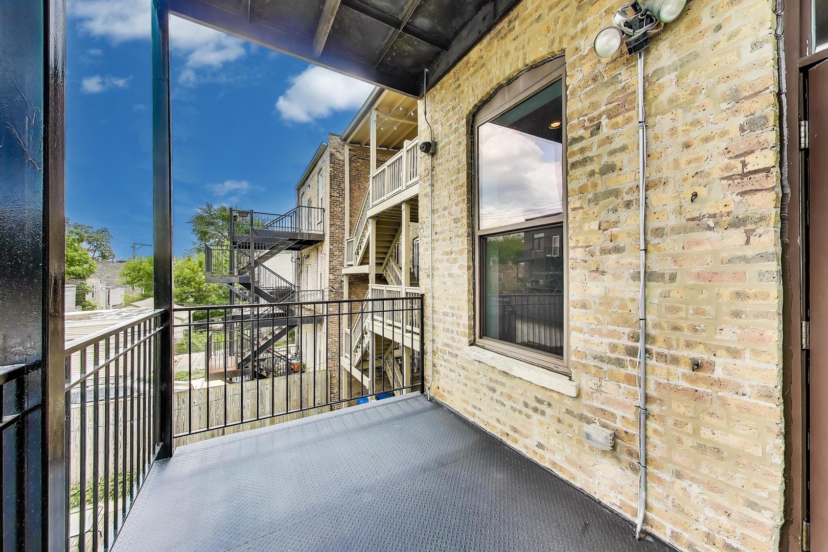 847 N Damen Avenue 2r Property Photo 40