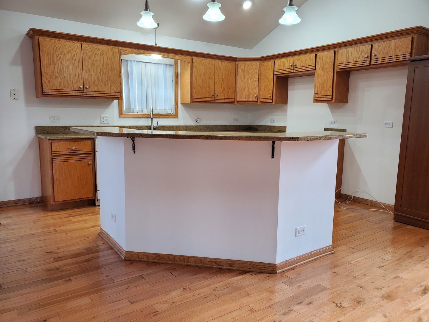 22503 State St Property Photo 7