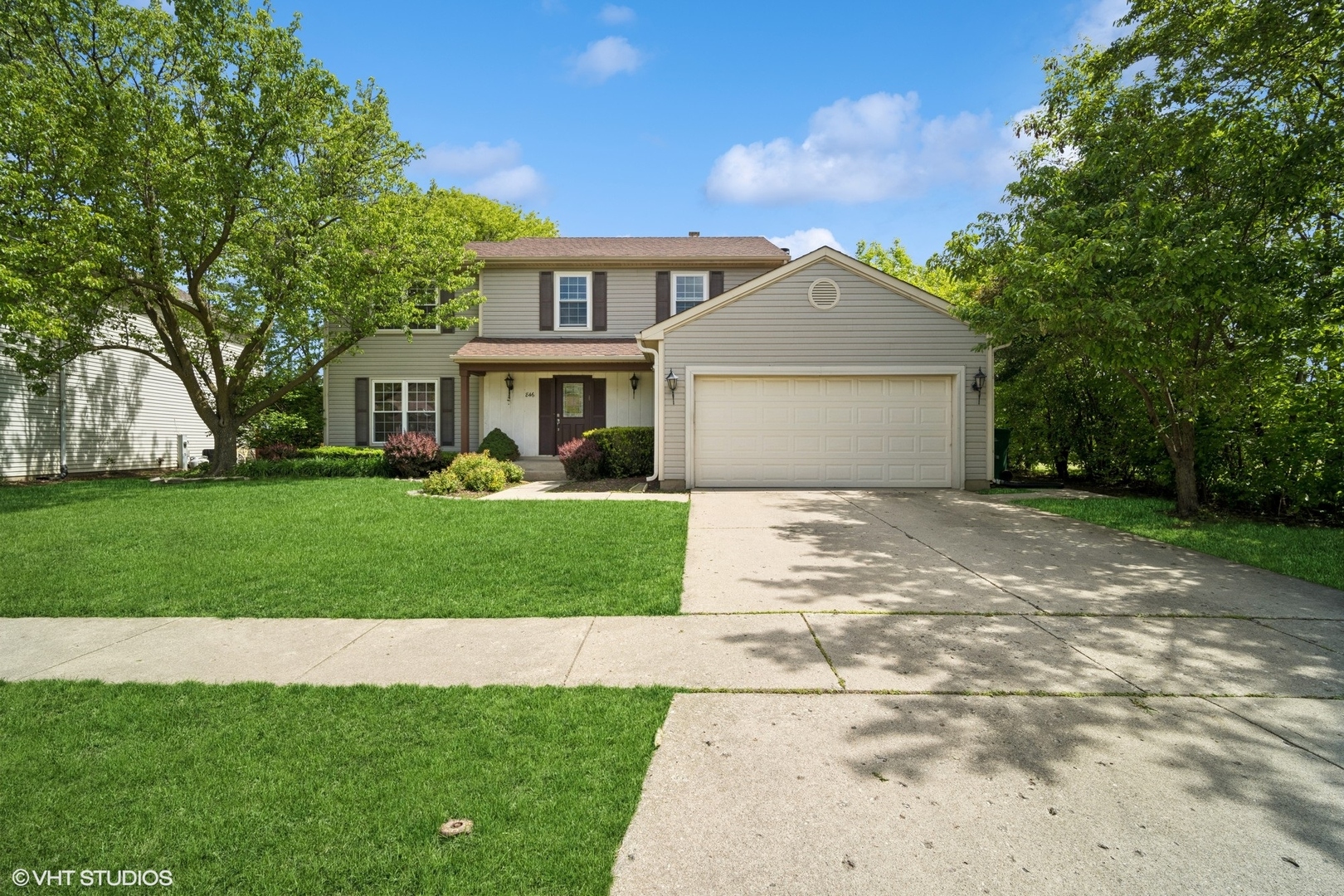 846 Dunhill Drive Property Photo 2