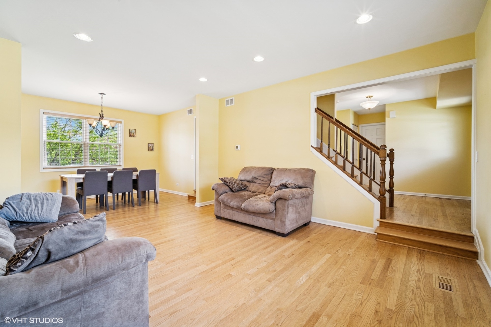846 Dunhill Drive Property Photo 4
