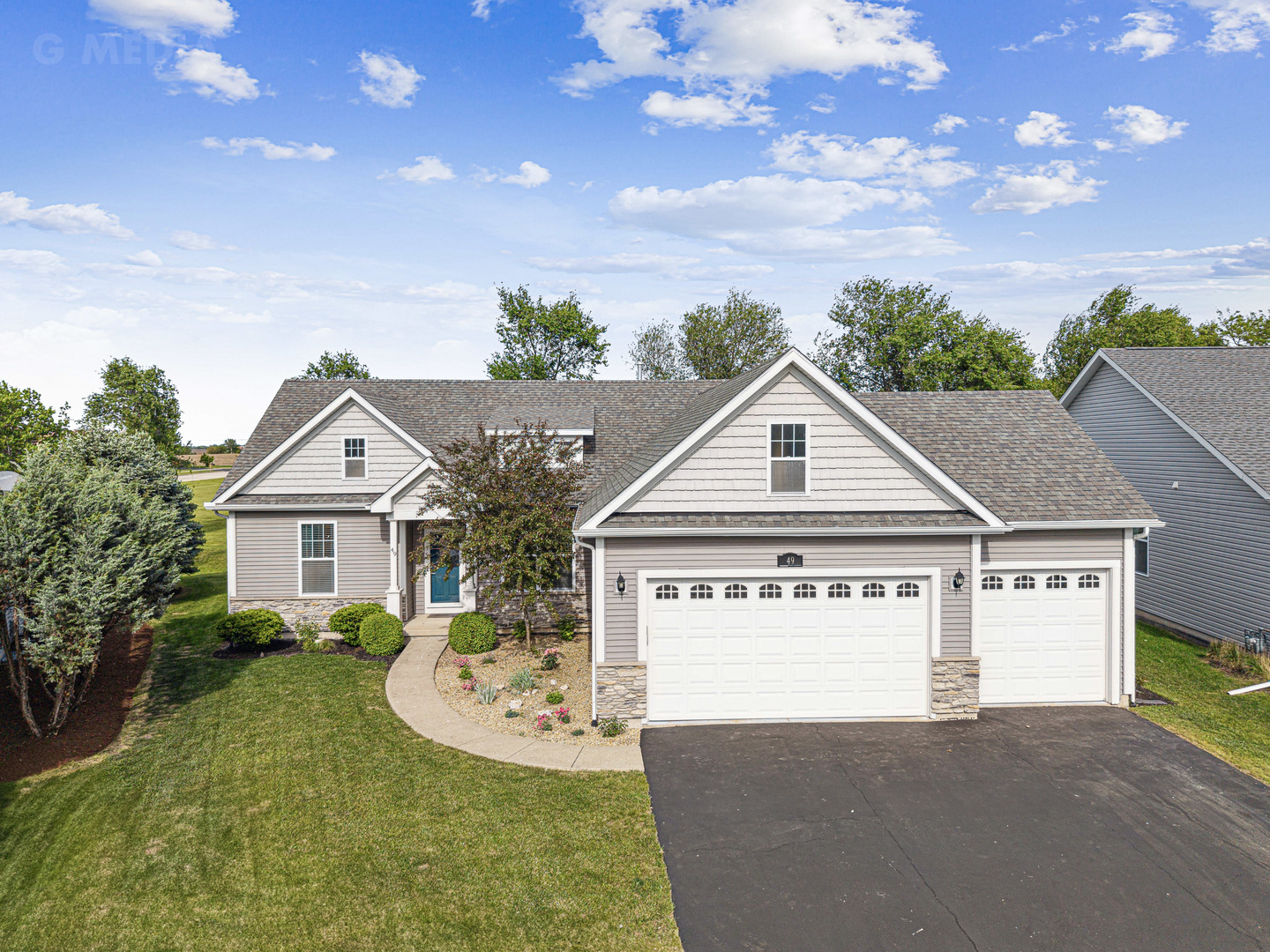 49 W Crabapple Avenue Property Photo 1