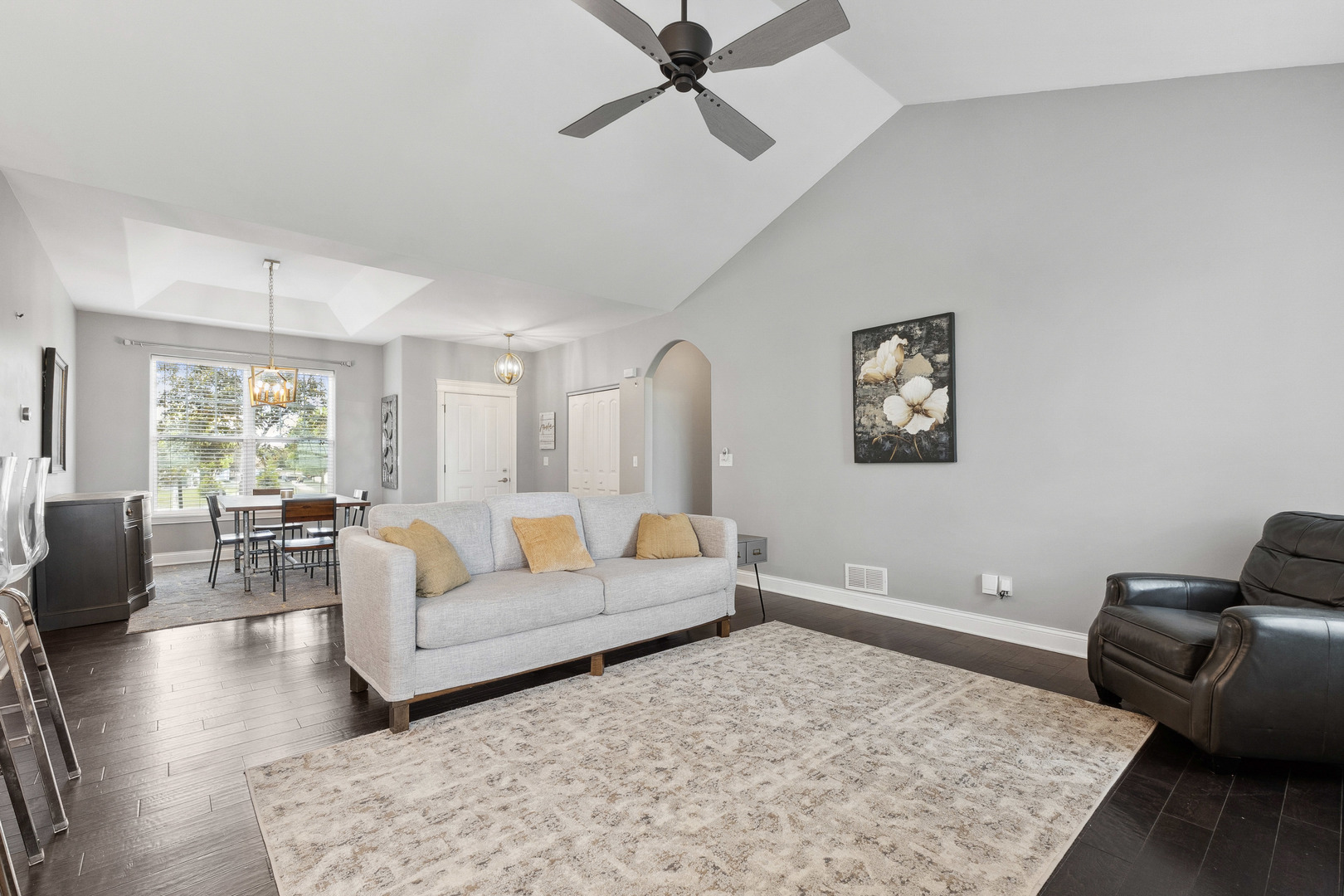 49 W Crabapple Avenue Property Photo 9
