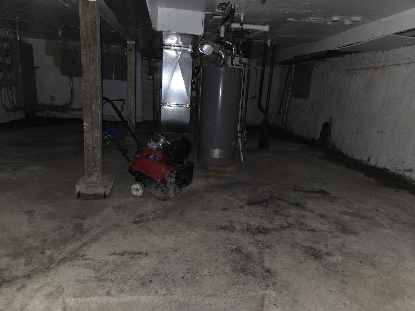 8200 S Escanaba Avenue Property Photo 45