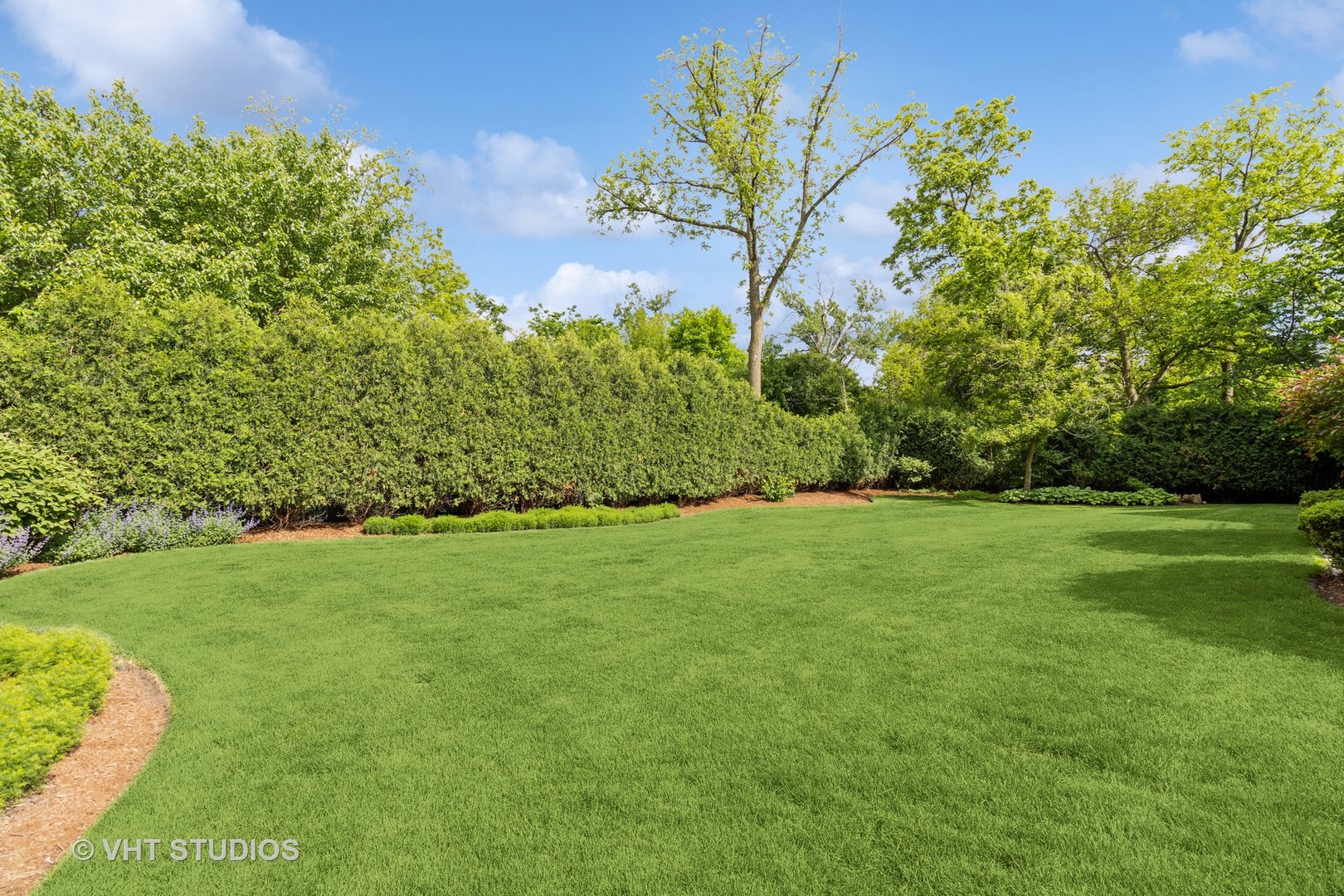 4111 Douglas Road Property Photo 26