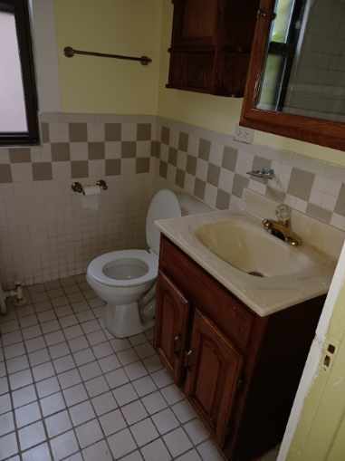 8056 S Burnham Avenue Property Photo 8