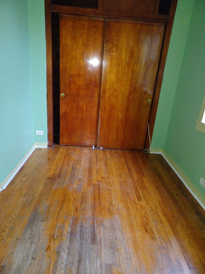 8056 S Burnham Avenue Property Photo 9