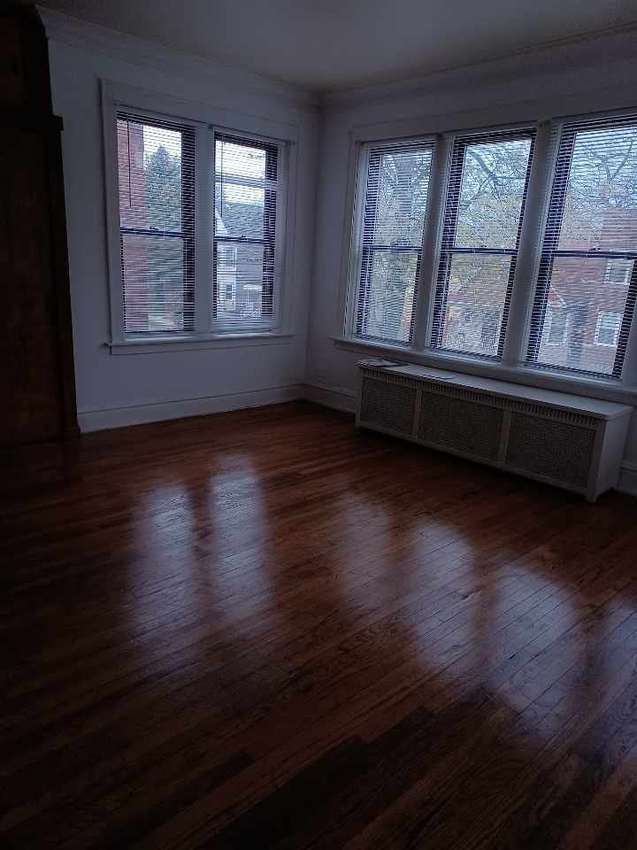 8056 S Burnham Avenue Property Photo 14