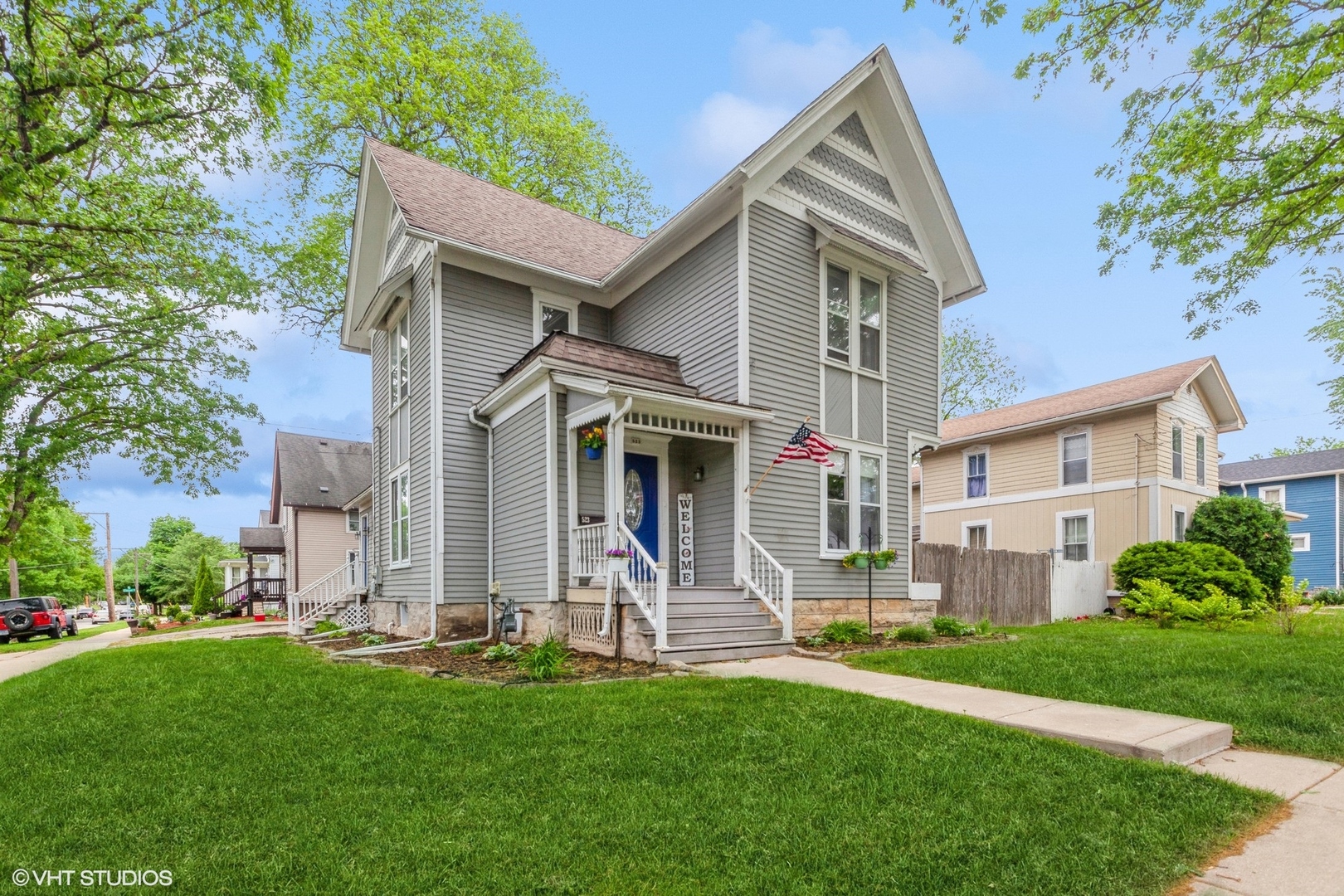 523 Spruce Street Property Photo 1