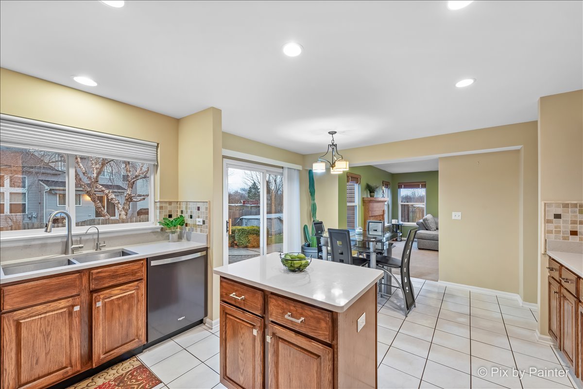 553 S Haverhill Lane Property Photo 8