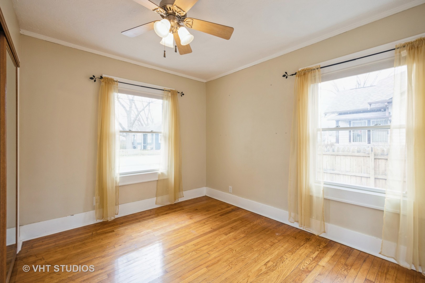 376 Douglas Avenue Property Photo 7