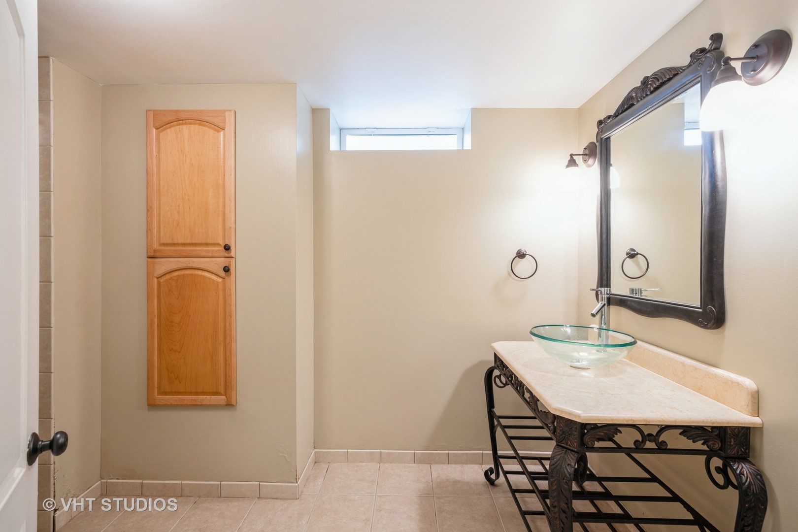 376 Douglas Avenue Property Photo 19