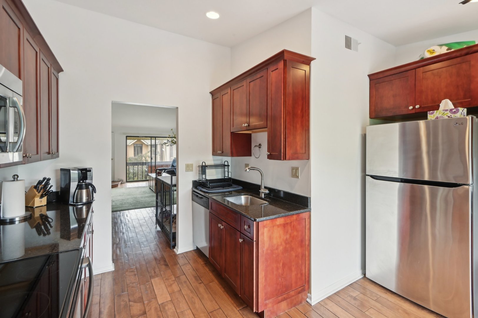 111 Olesen Drive 3f Property Photo 13