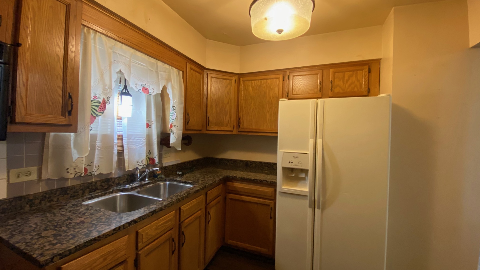 1040 W 104th Street Property Photo 5